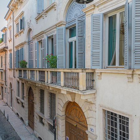 Corte Realdi - Palazzo Camozzini เวโรนา ภายนอก รูปภาพ