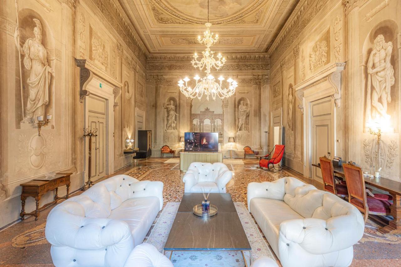 Corte Realdi - Palazzo Camozzini เวโรนา ภายนอก รูปภาพ