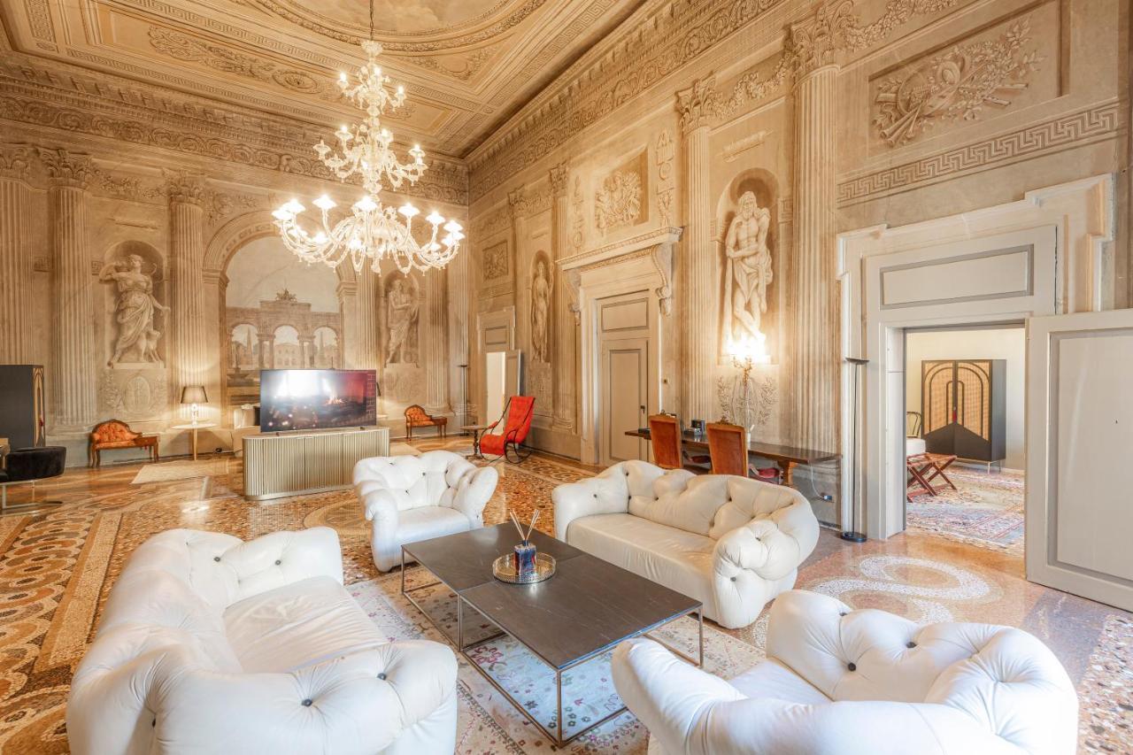 Corte Realdi - Palazzo Camozzini เวโรนา ภายนอก รูปภาพ