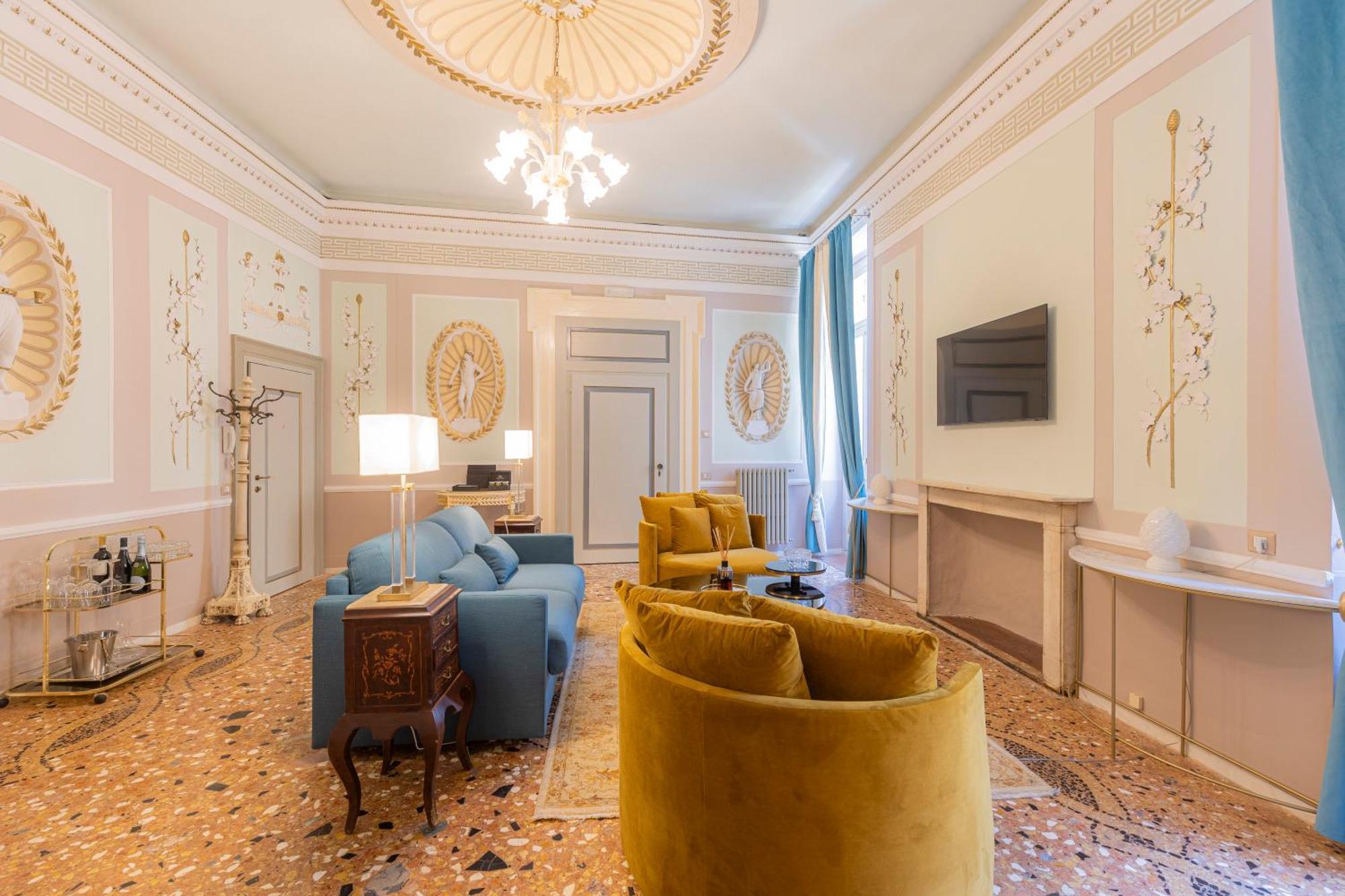Corte Realdi - Palazzo Camozzini เวโรนา ภายนอก รูปภาพ