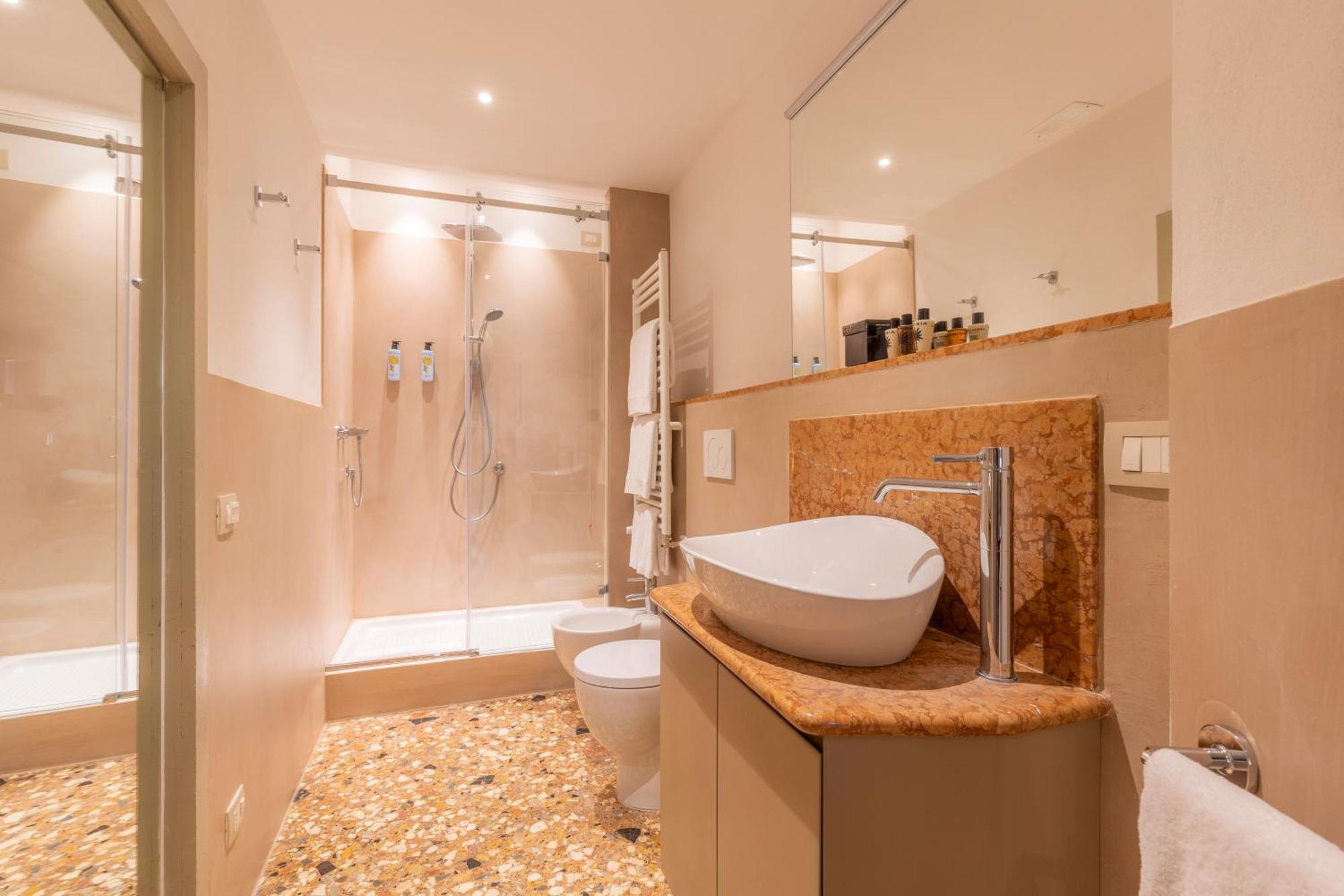 Corte Realdi - Palazzo Camozzini เวโรนา ห้อง รูปภาพ