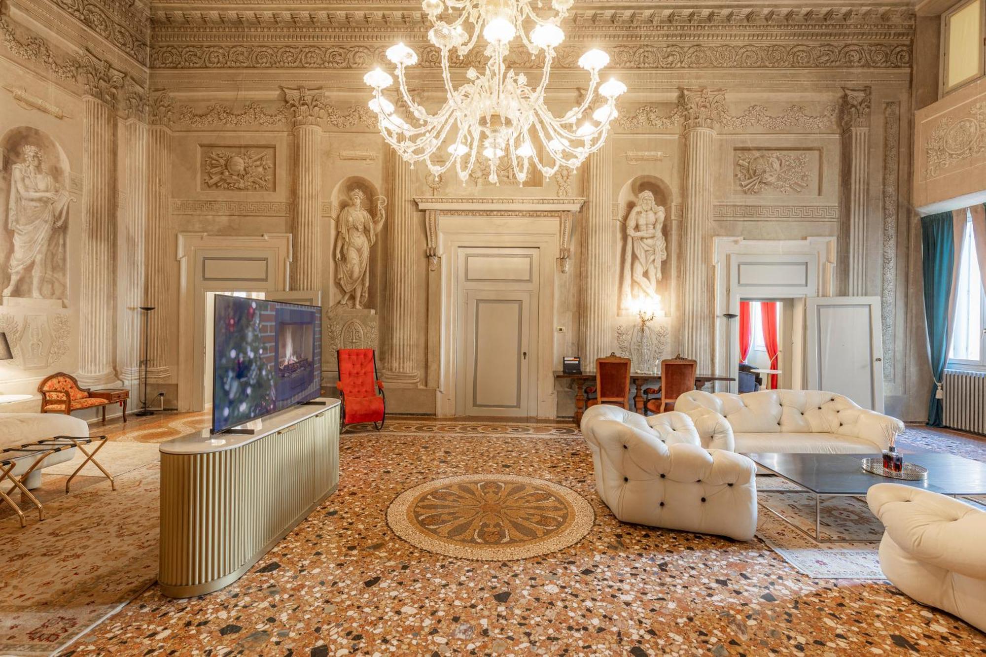 Corte Realdi - Palazzo Camozzini เวโรนา ภายนอก รูปภาพ